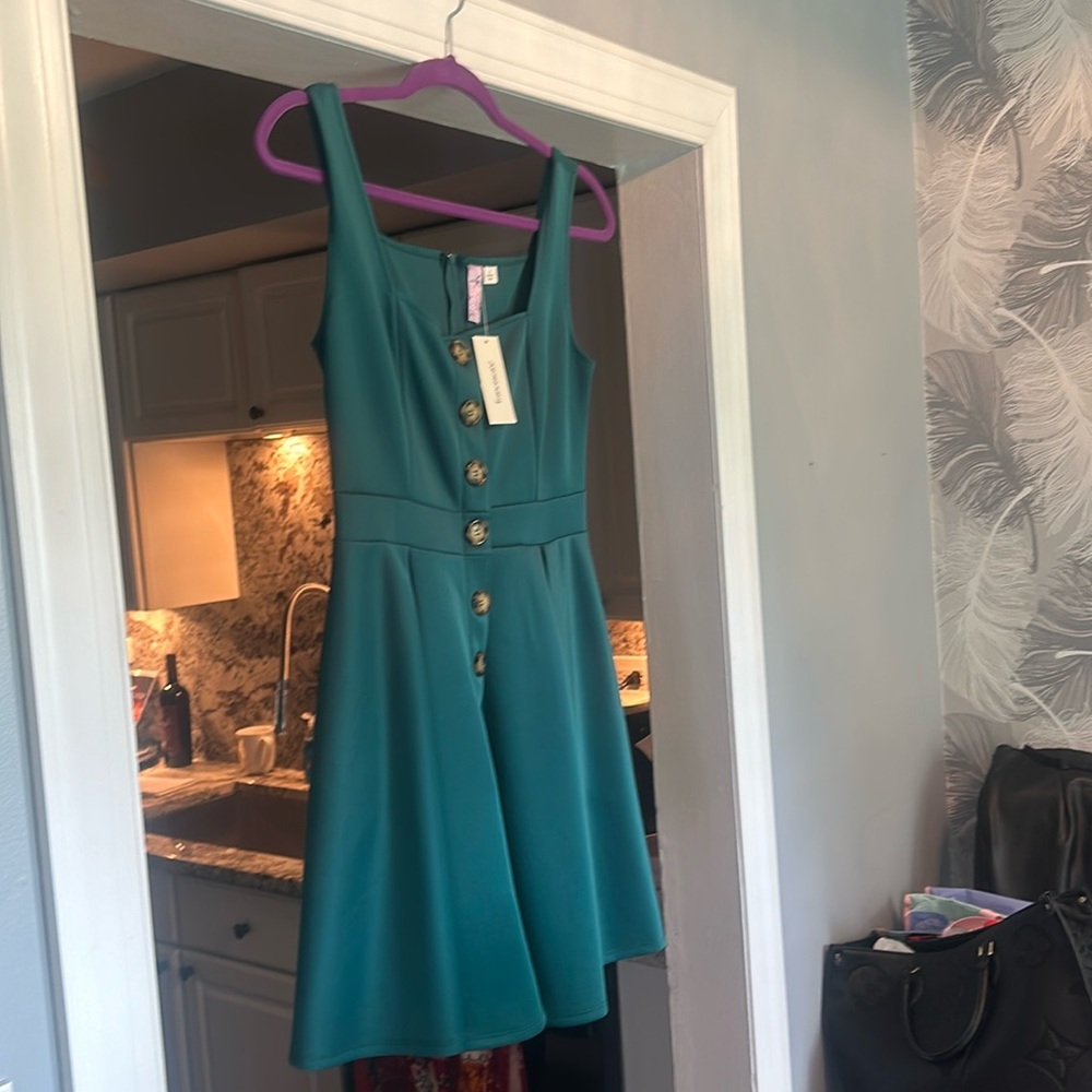 Beautiful teal/green summer dress! NEVER WORN!